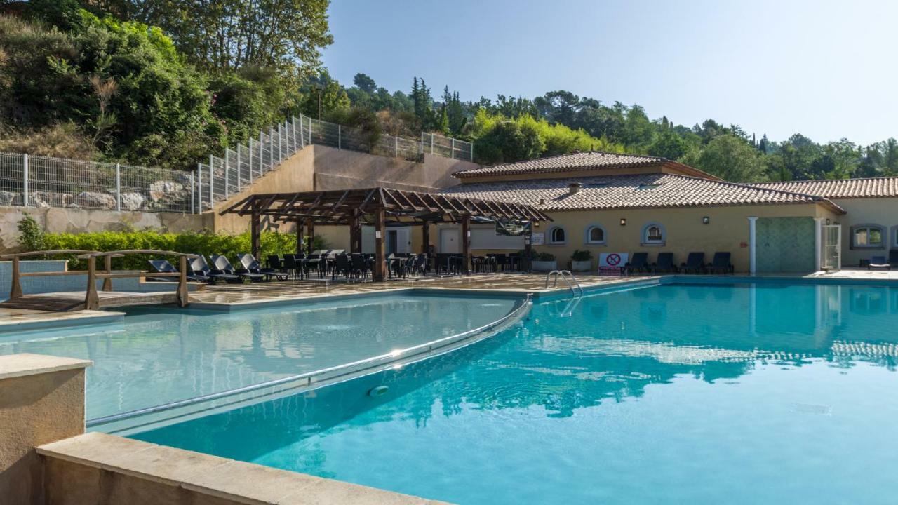 Vacanceole - Le Domaine De Camiole Resort